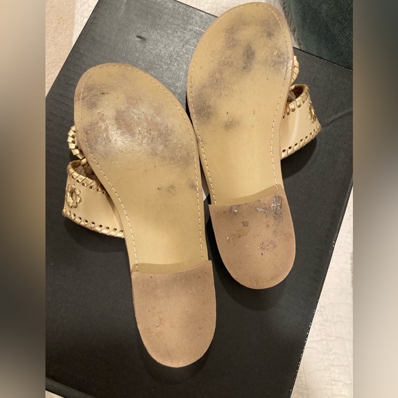 Jack Rogers tan/gold womens sandals, sz 8 - Picture 3 of 7